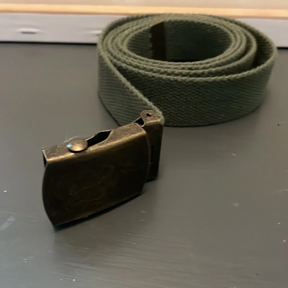 Men's green military Belt with Buckle 55in long 52 inch waist or less